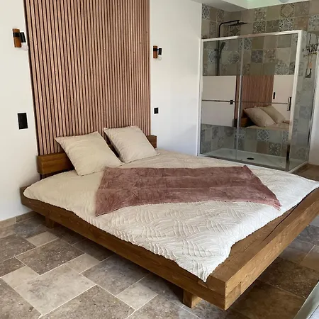 Love Room